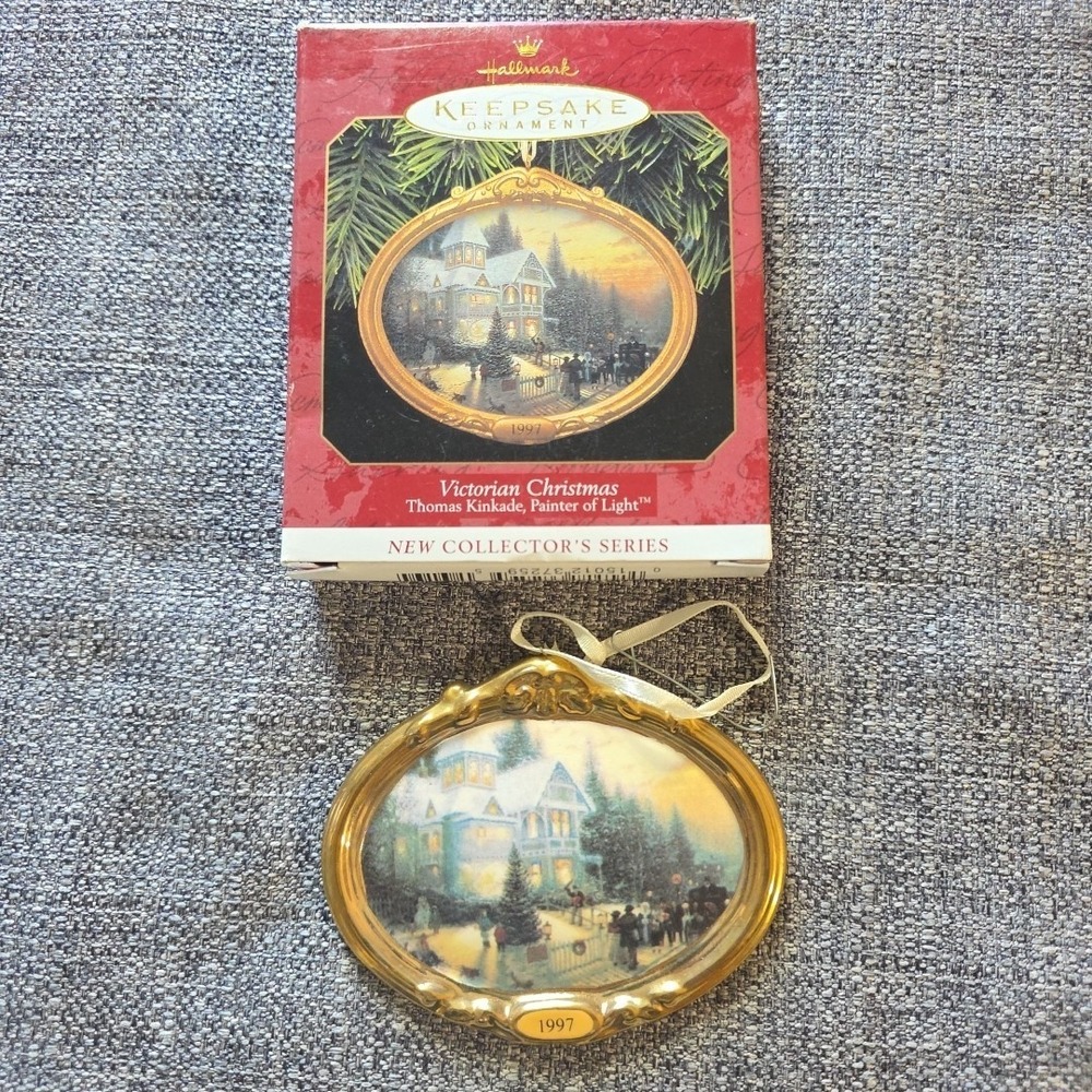1997 Hallmark Keepsake Ceramic Ornament Victorian Christmas Thomas Kinkade